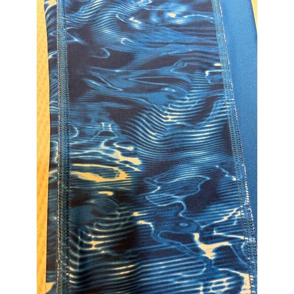 Under Armour HeatGear Compression Leggings Blue Water Pattern Women's Size M - Picture 2 of 6